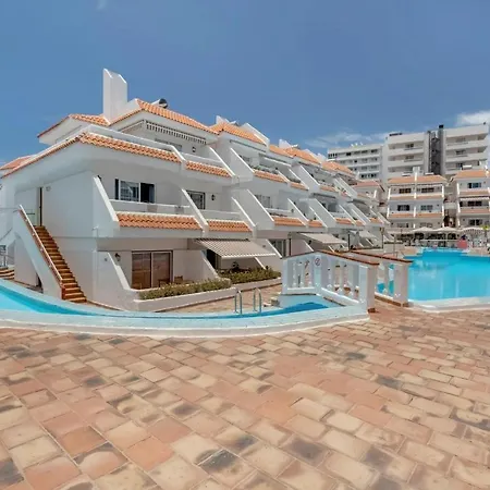 Infinity Pool Views * Playa de las Americas (Tenerife)