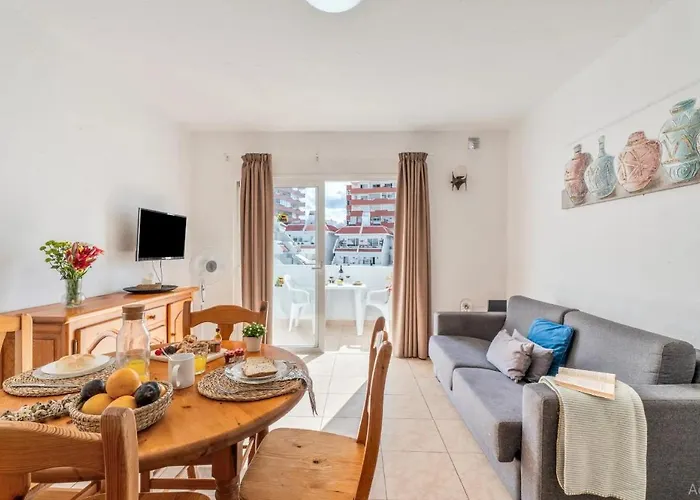 Infinity Pool Views * Playa de las Americas (Tenerife)