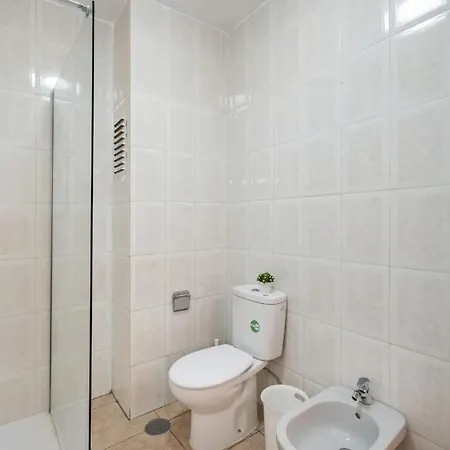 Infinity Pool Views Floritas דירה